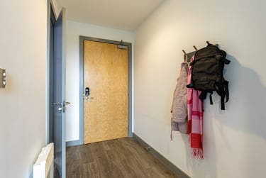 Premium Plus En Suite - Image 5